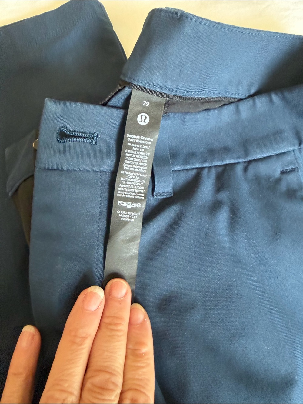 lululemon athletica Men’s Dark Navy Stretch Chinos